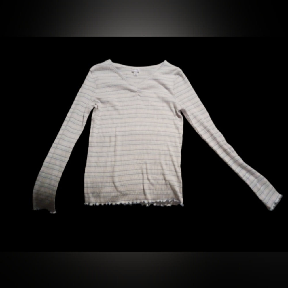 art class branded blouse